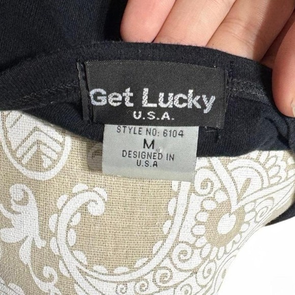 Get Lucky USA Black Rhinestone Slogan Tee Women's Medium Y2K Sparkle Graphic - Picture 5 of 5